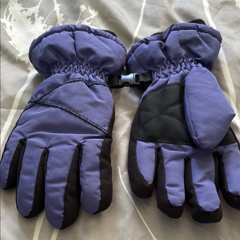 George Kids Mittens - Purple and Black